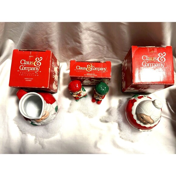 Avon Claus & Company SANTA Creamer MRS CLAUS Sugar Bowl ELVES Salt & Pepper Set - Picture 5 of 8